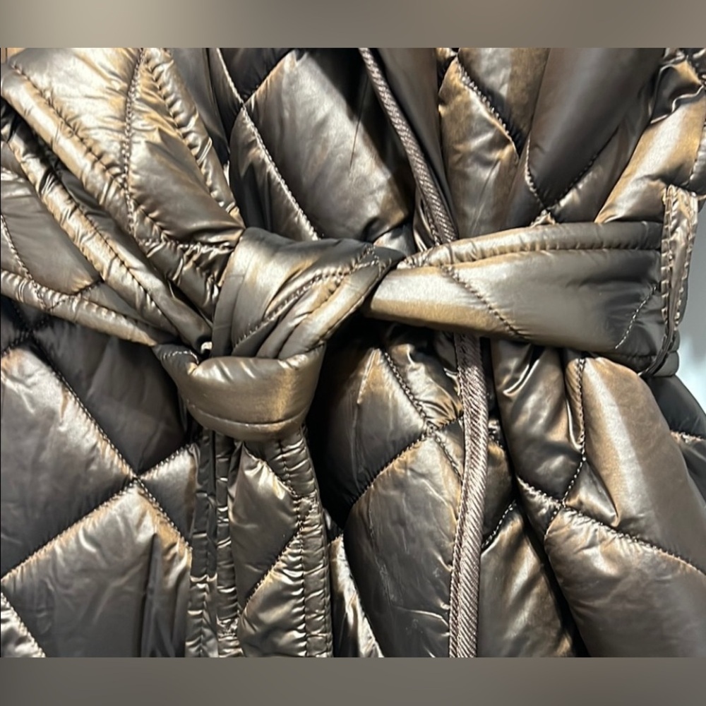 Cleo oversized bronze puffer - Picture 4 of 12